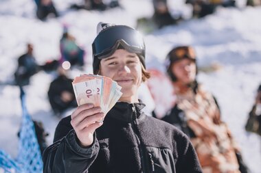 Win Cash for your tricks at the glacier park Kitzsteinhorn  | © Kitzsteinhorn 
